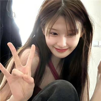 不可爱的她